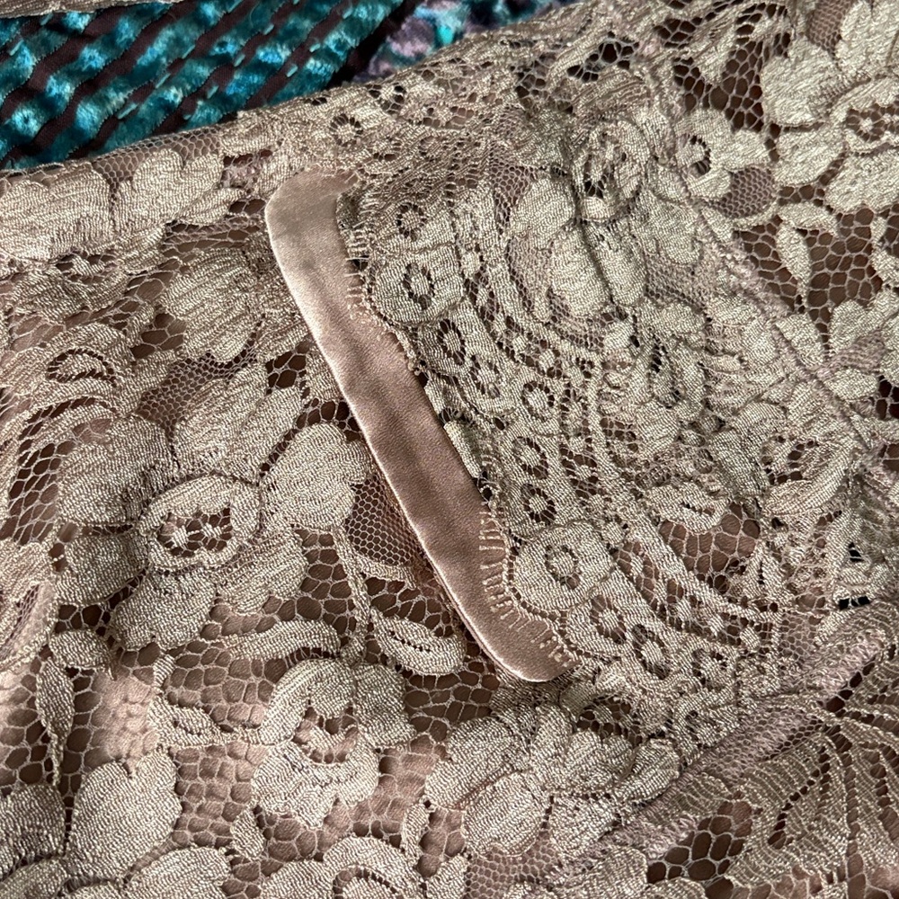 Dolce & Gabbana Lace Overcoat - Picture 7 of 13